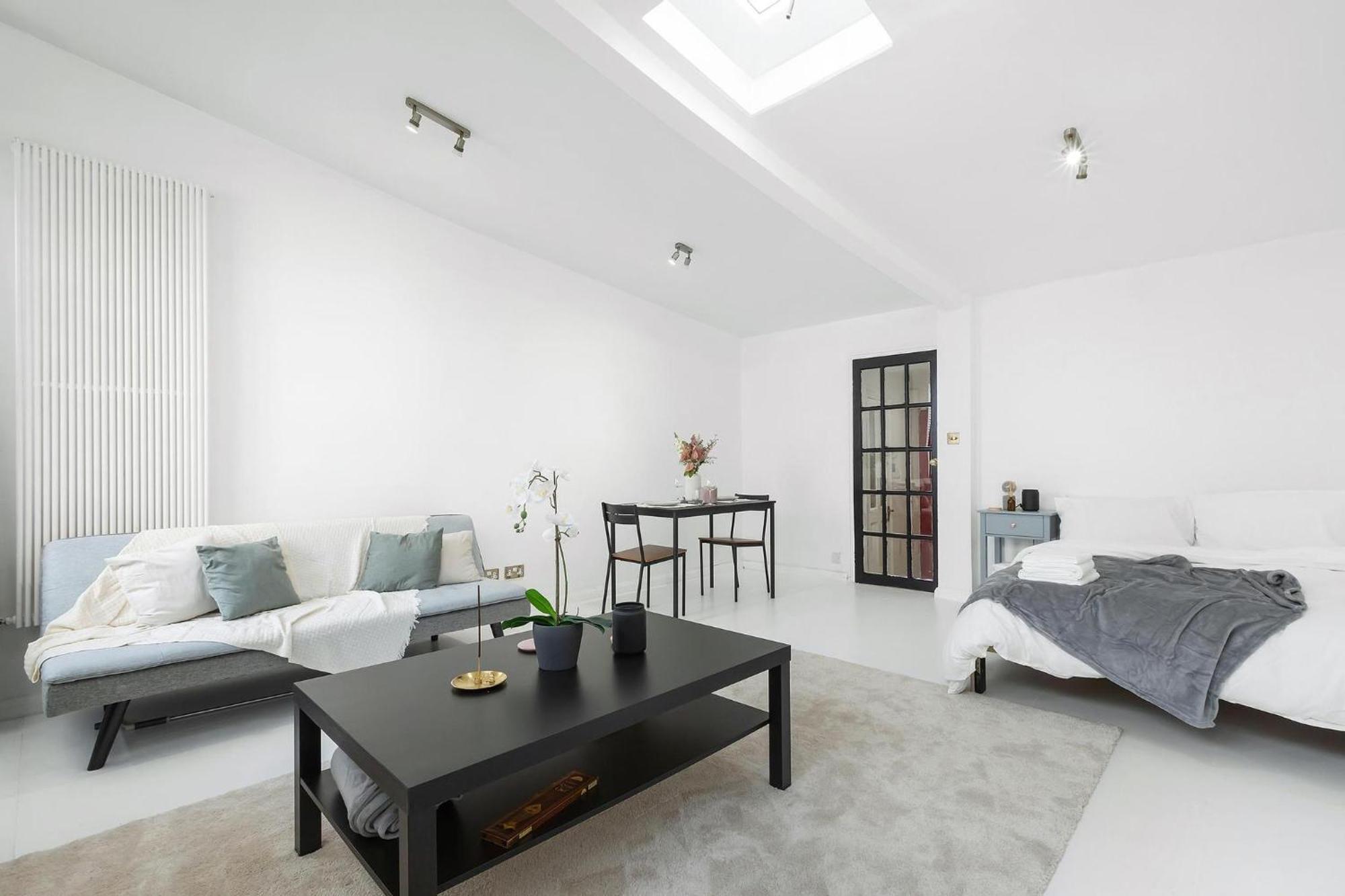 Modern Studio In Central Chelsea Лондон Экстерьер фото